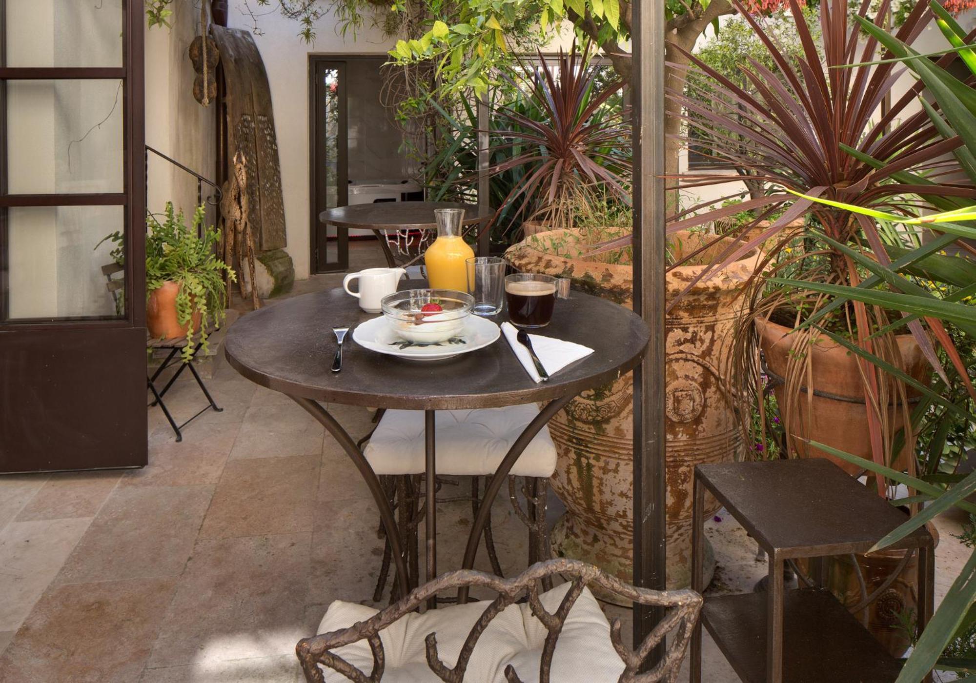 Bed & Breakfast La Maison Des Augustins 4 Stars Et Fitness 4*